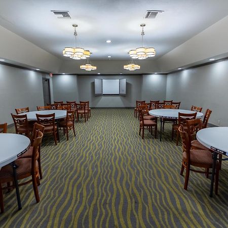 Red Roof Inn & Suites Irving - Dfw Airport South Ngoại thất bức ảnh